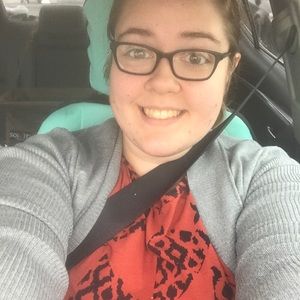 Meet your Posher, Alisha